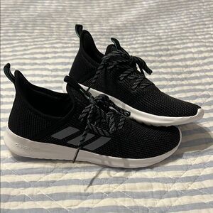 New Adidas Cloudfoam 6.5